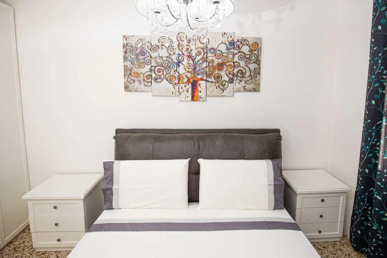 Casa Penelope Fronte Spiaggia Parcheggio 2 Camere Giannella Holiday home